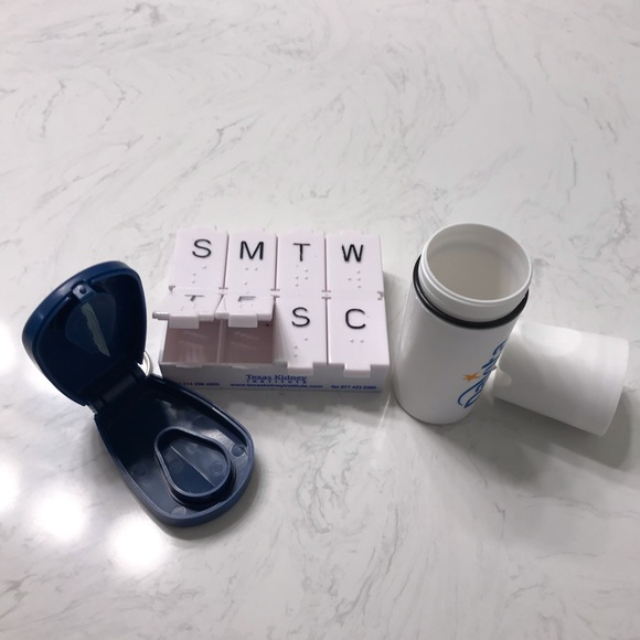 Pill set - Picture 2 of 2